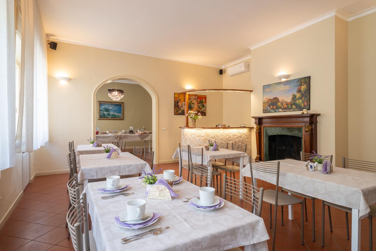 Villa Domus Salento Suites & Rooms Con Parcheggio Privato In Loco Лечче Экстерьер фото