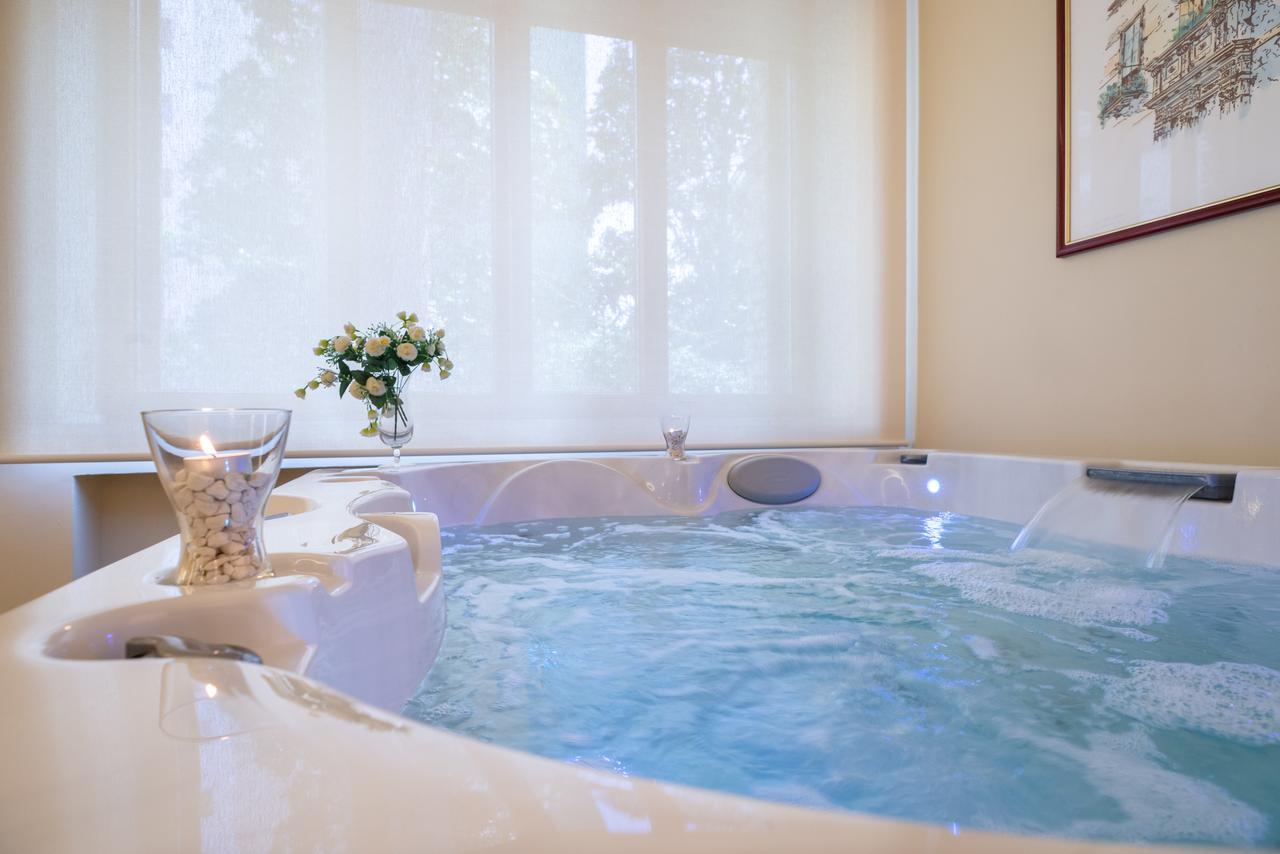 Villa Domus Salento Suites & Rooms Con Parcheggio Privato In Loco Лечче Экстерьер фото